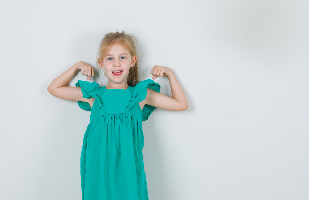 goneas voithaei paidi na apoktisei autopepoithisi meso dimiourgikon drastiriotiton