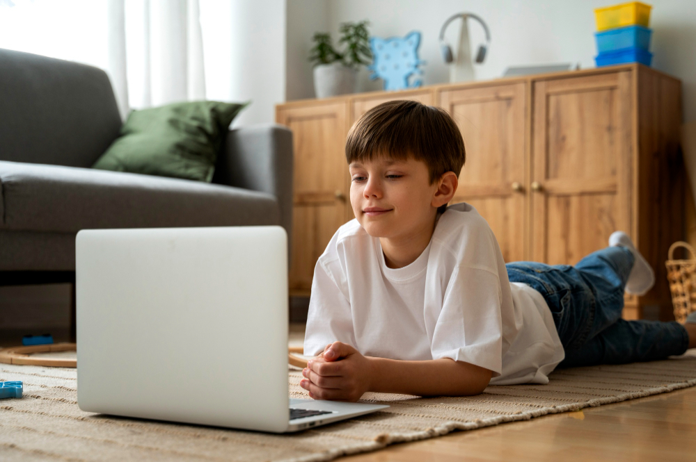 paidia mathainoun na lynoun provlimata mesa apo dimiourgikes drastiriotites