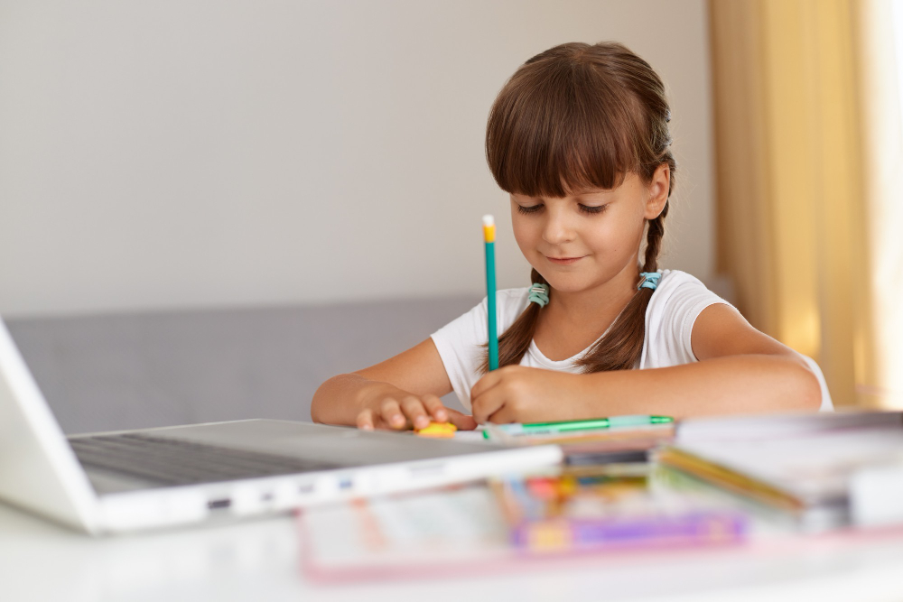 child-learning-entrepreneurship-skills-through-a-practical-project