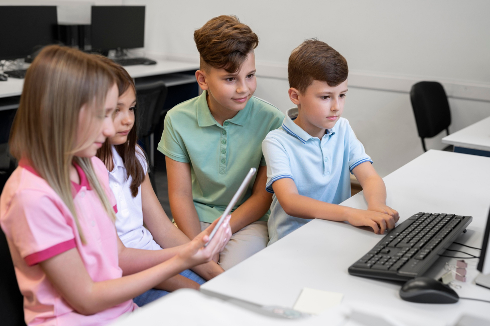 Children building their first business on the Kid Startupper platform